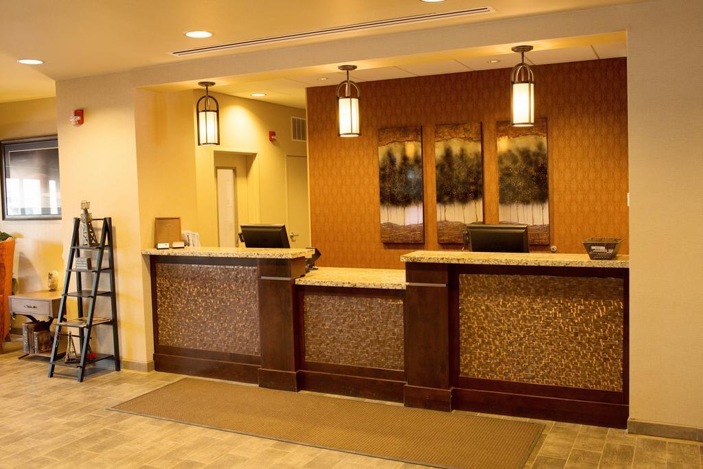 Little Missouri Inn & Suites New Town المظهر الخارجي الصورة
