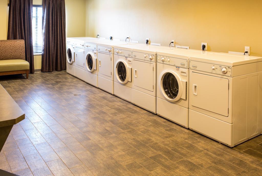 Little Missouri Inn & Suites New Town المظهر الخارجي الصورة