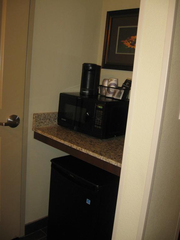 Little Missouri Inn & Suites New Town الغرفة الصورة