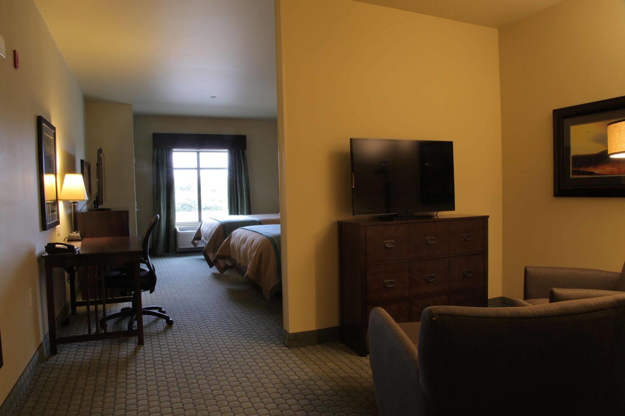 Little Missouri Inn & Suites New Town المظهر الخارجي الصورة